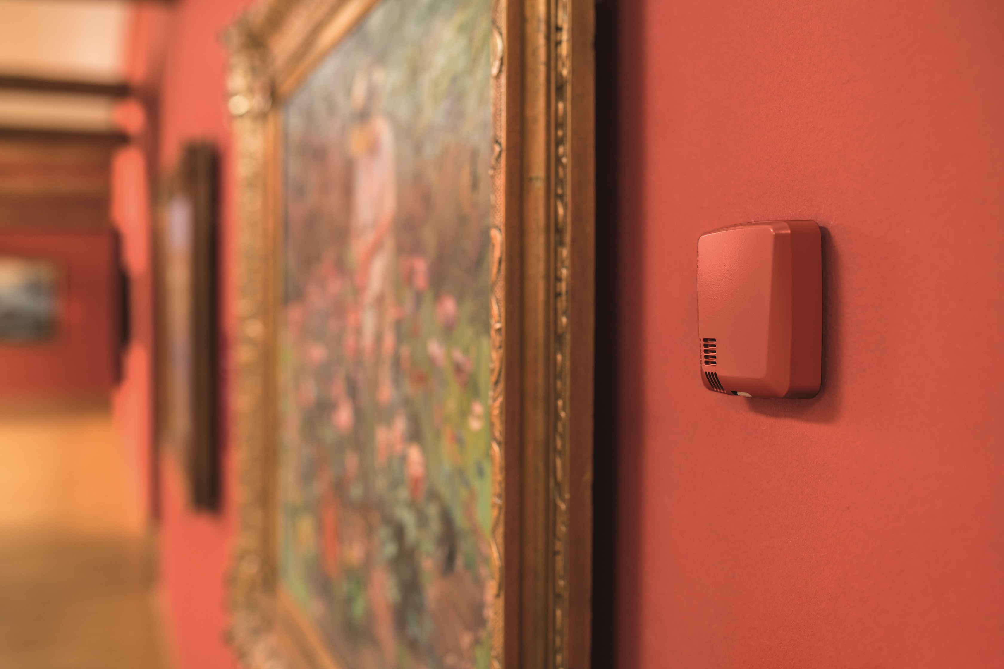 بررسی و آنالایز شرایط نگهداری اقلام حساس به تغییرات محیطی با دیتا لاگر های تستو